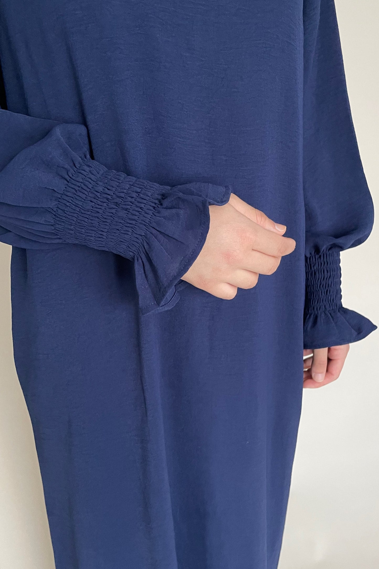 Naia Abaya Marineblau