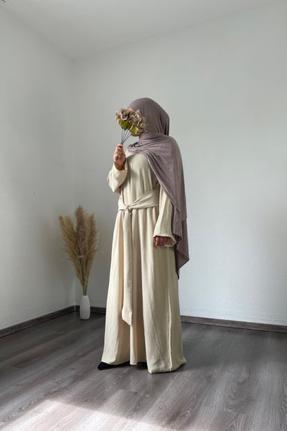 Sara Abaya beige